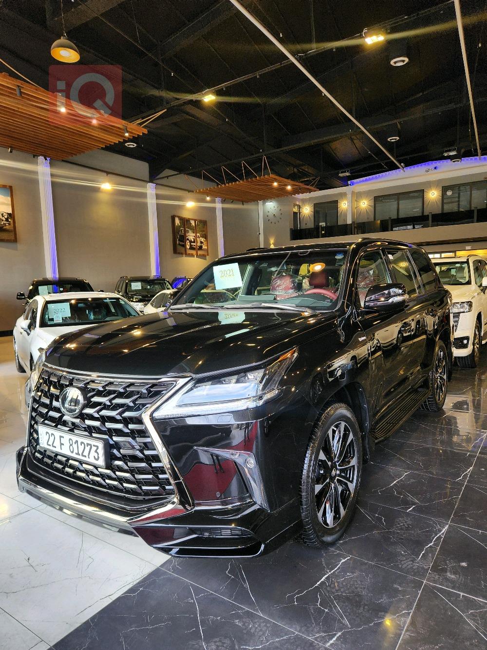 Lexus LX
